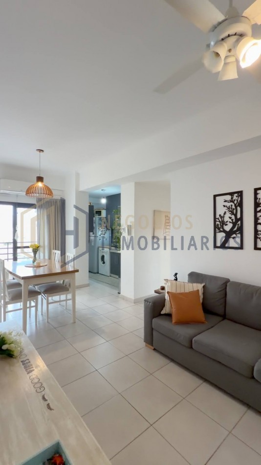 OPORTUNIDAD IMPECABLE DEPTO 2 DORMITORIOS EN CENTRO SUR!