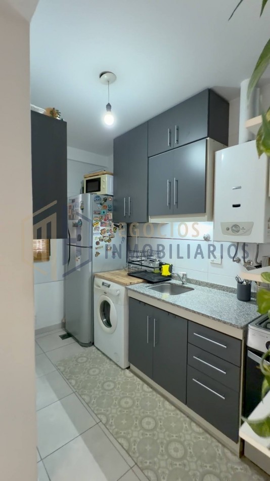 OPORTUNIDAD IMPECABLE DEPTO 2 DORMITORIOS EN CENTRO SUR!