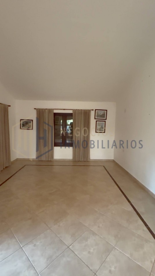 IMPONENTE CASA QUINTA EN ALTOS DEL SAUCE