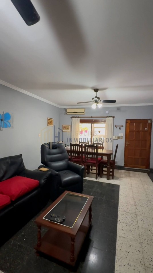 CASA 2/3 DORMITORIOS A POCOS M. DE AV. FREYRE