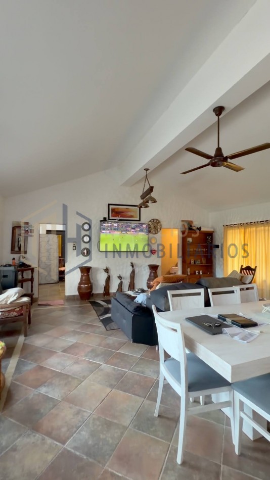 IMPONENTE CASA QUINTA EN ALTOS DEL SAUCE