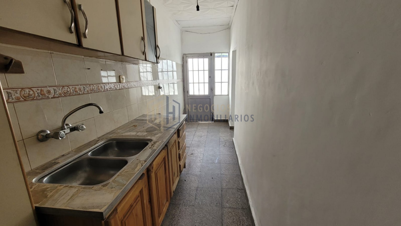 ¡2 CASAS EN UN MISMO LOTE - B° TRANSPORTE!