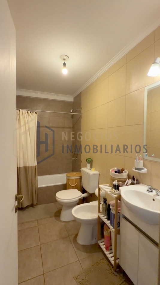 OPORTUNIDAD IMPECABLE DEPTO 2 DORMITORIOS EN CENTRO SUR!