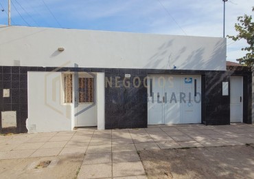 ¡2 CASAS EN UN MISMO LOTE - B° TRANSPORTE!